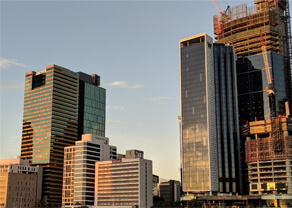 img-commercial-building-02